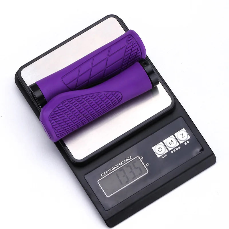 Lock-On MTB Handlebar Grips — Soft Rubber Non-Slip