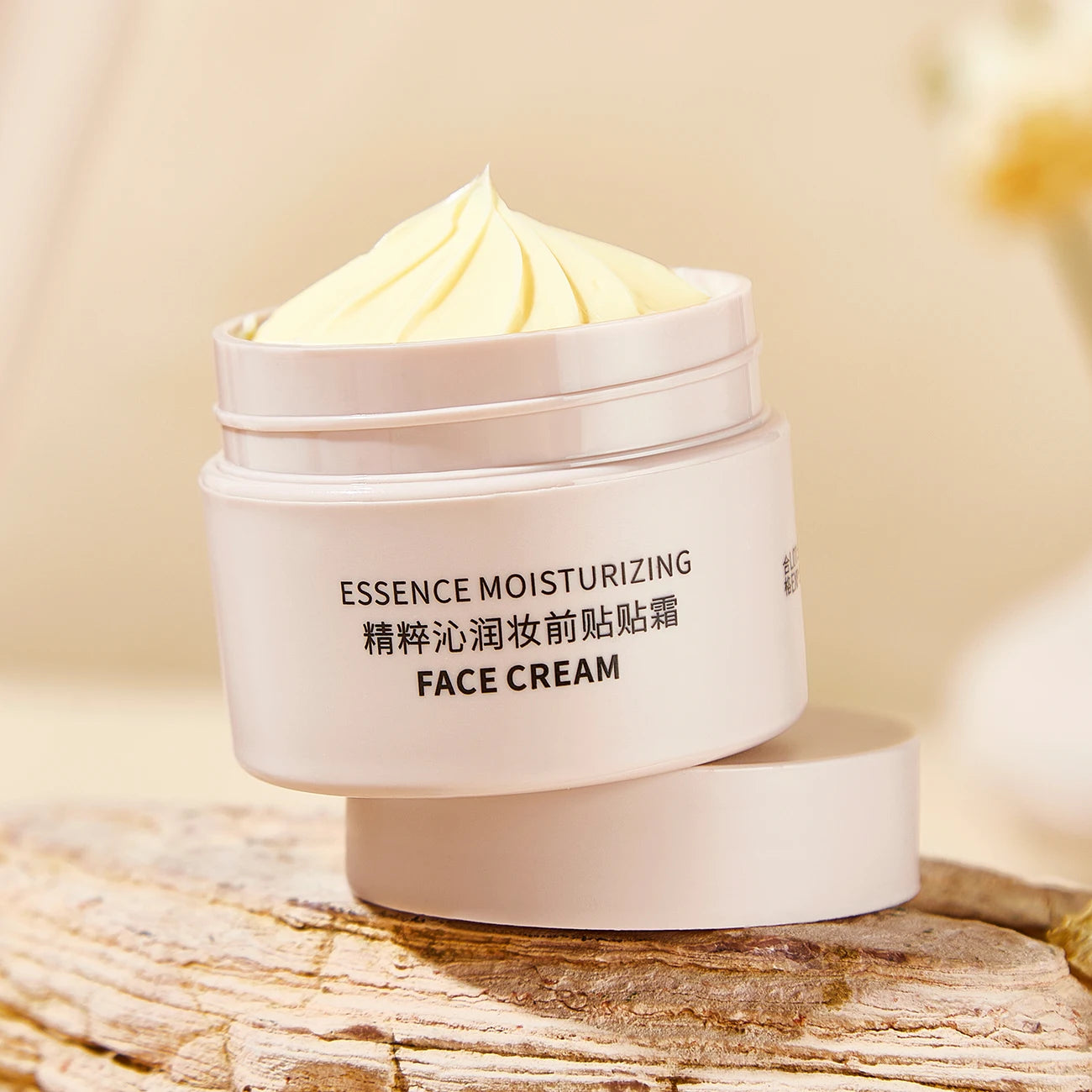Moisturising Primer Foundation Cream — Natural Finish