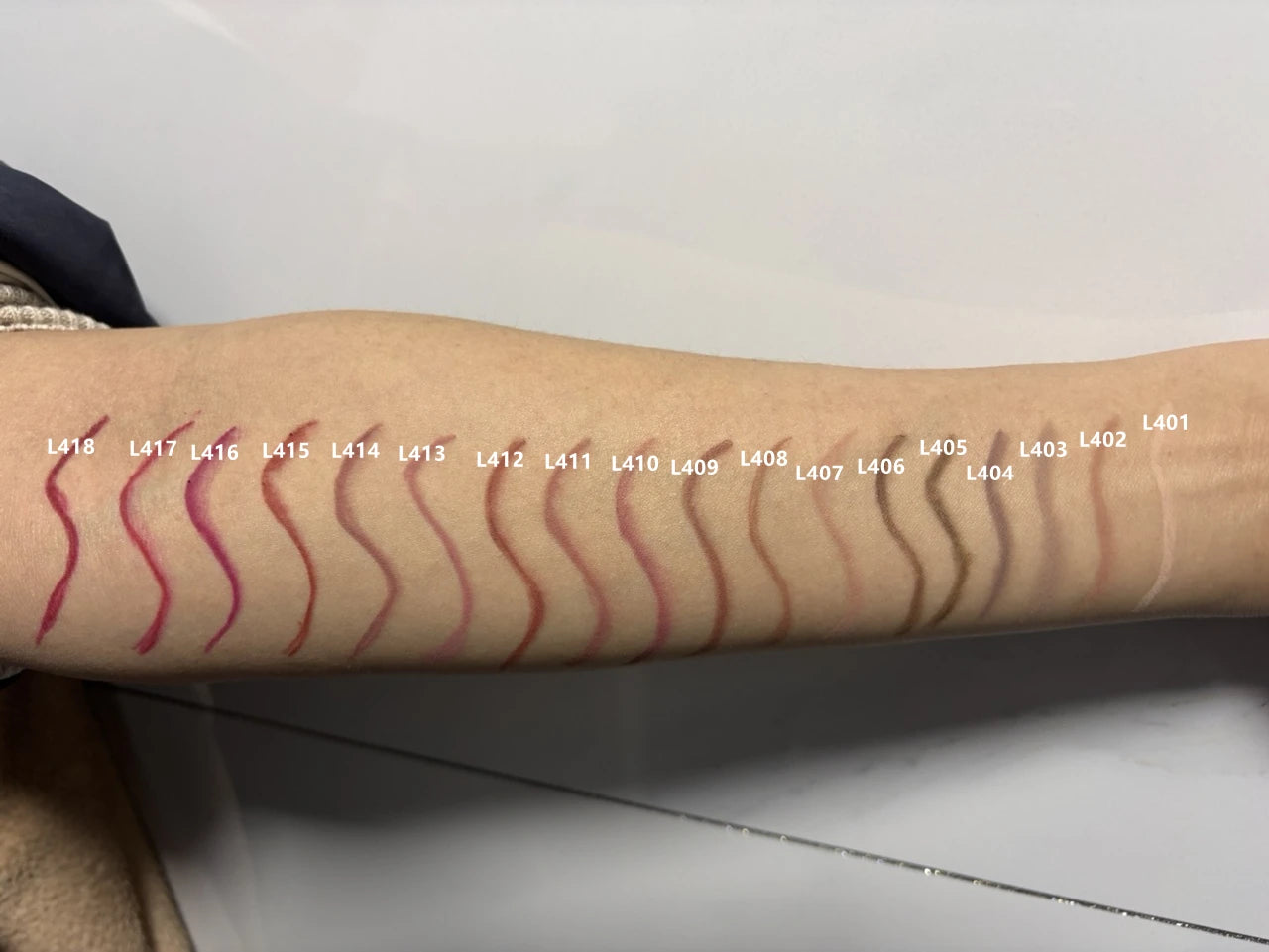 6-Piece Velvet Matte Lip Liner Pencil Set – Long-Lasting Waterproof for All Skin Tones