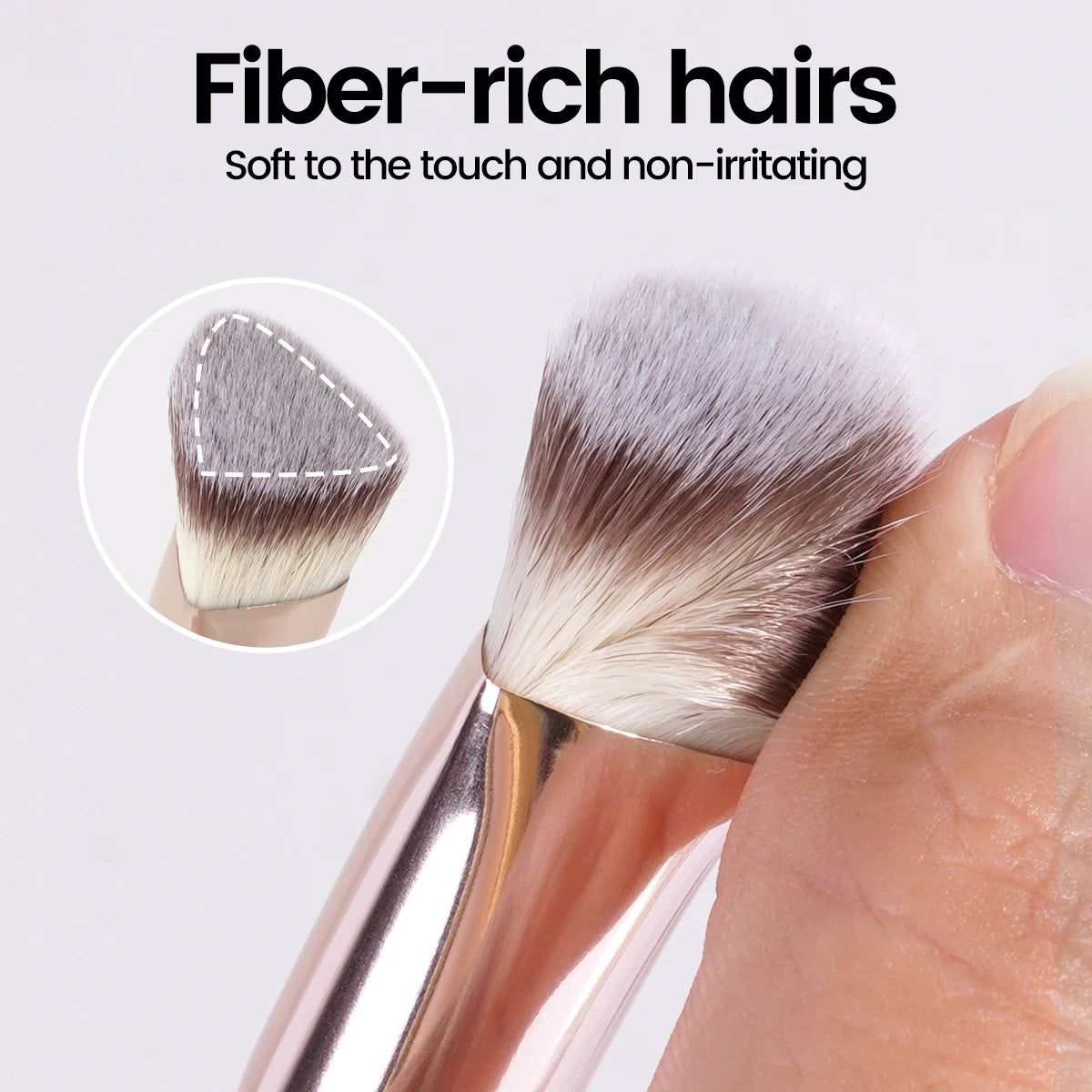 MAANGE Triangle Concealer & Foundation Brush