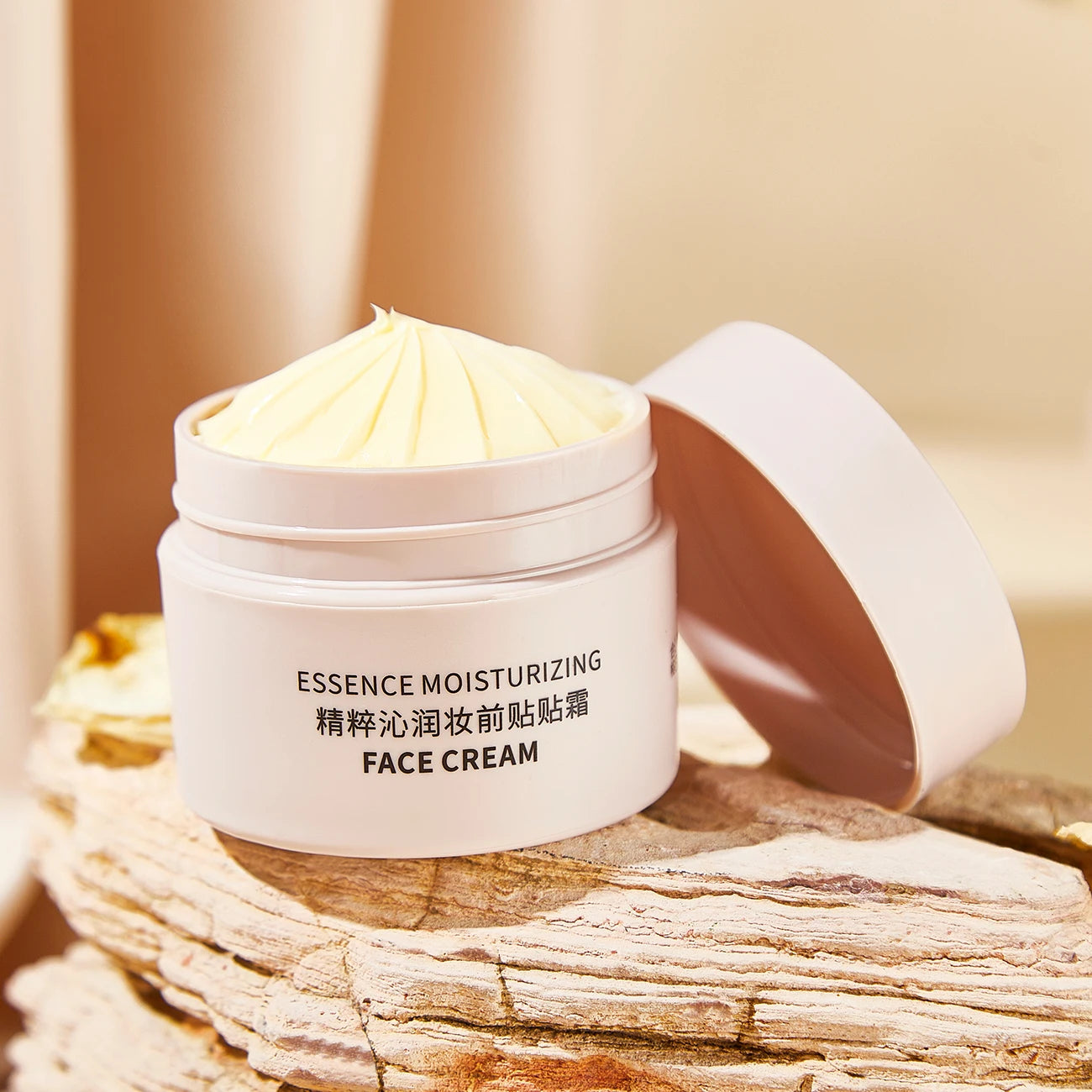 Moisturising Primer Foundation Cream — Natural Finish