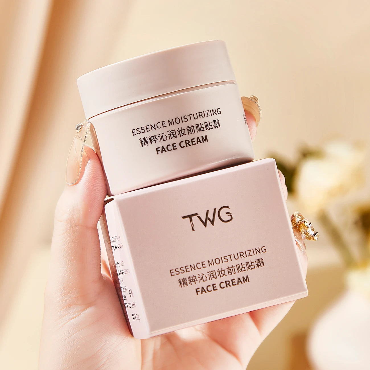 Moisturising Primer Foundation Cream — Natural Finish