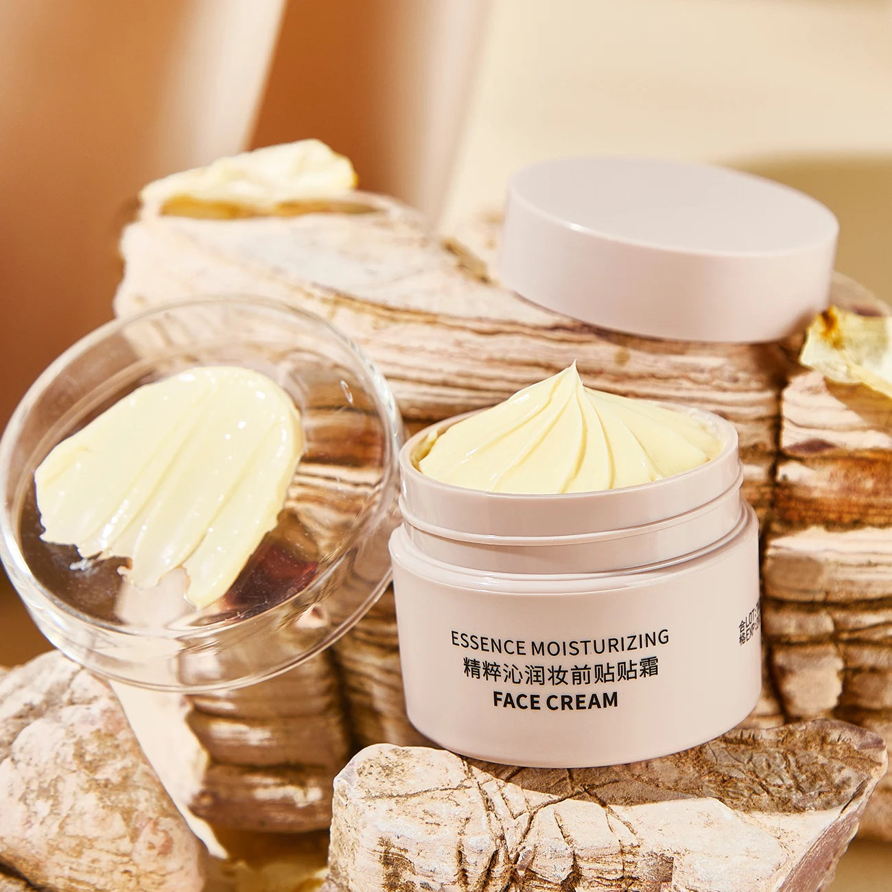 Moisturising Primer Foundation Cream — Natural Finish